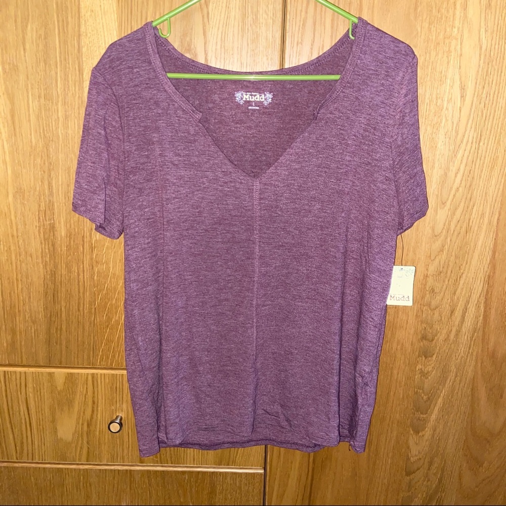 Mudd V-Neck T-Shirt